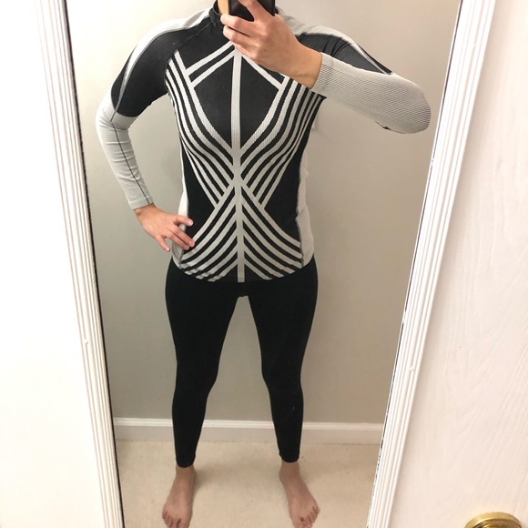 Olympics Swedish team Compression top by H&M - Picture 3 of 14